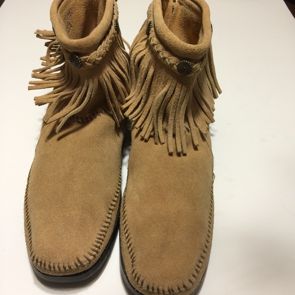 Minnetonka Booties with Fringe